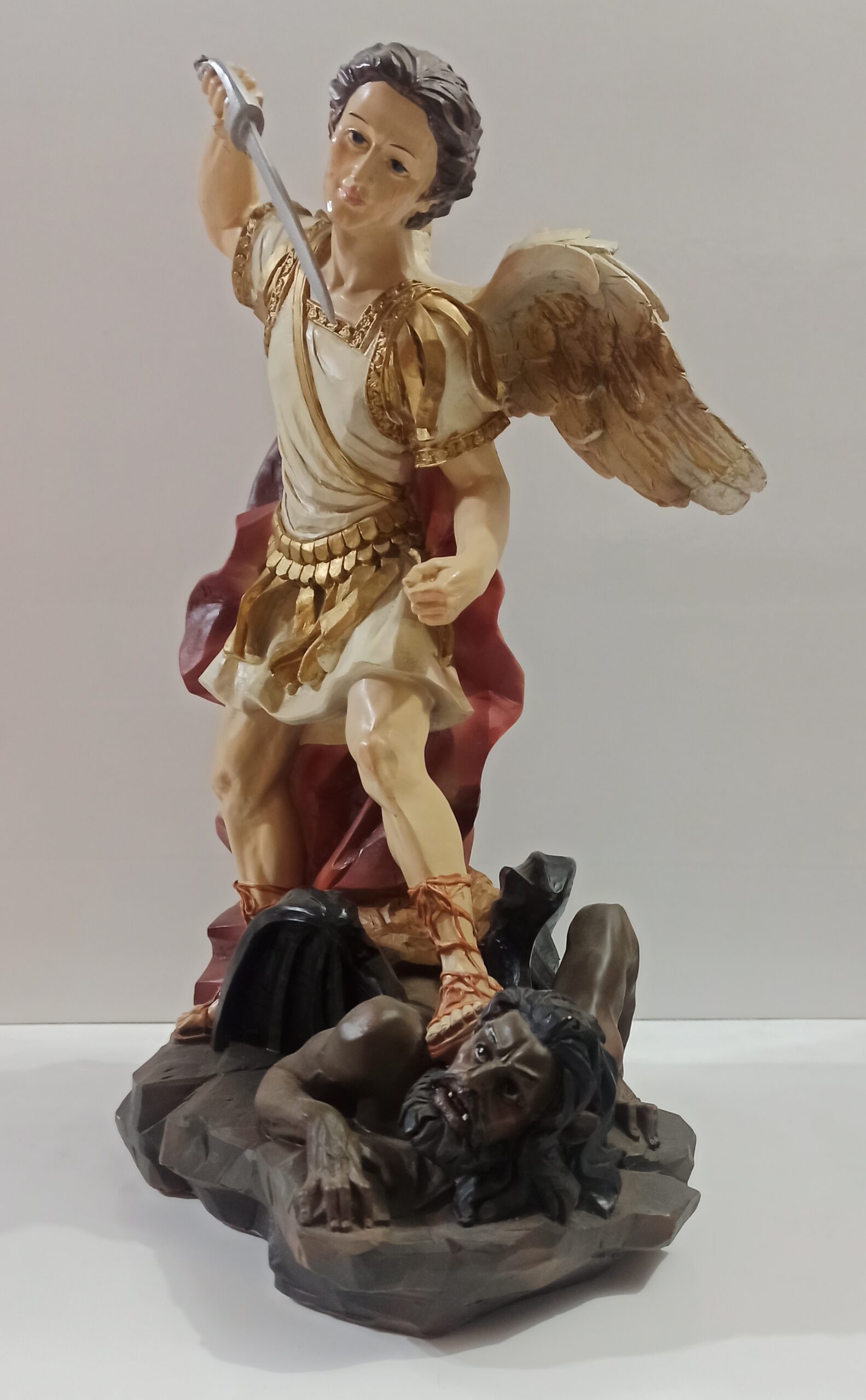 Michał Archanioł figura żywiczna