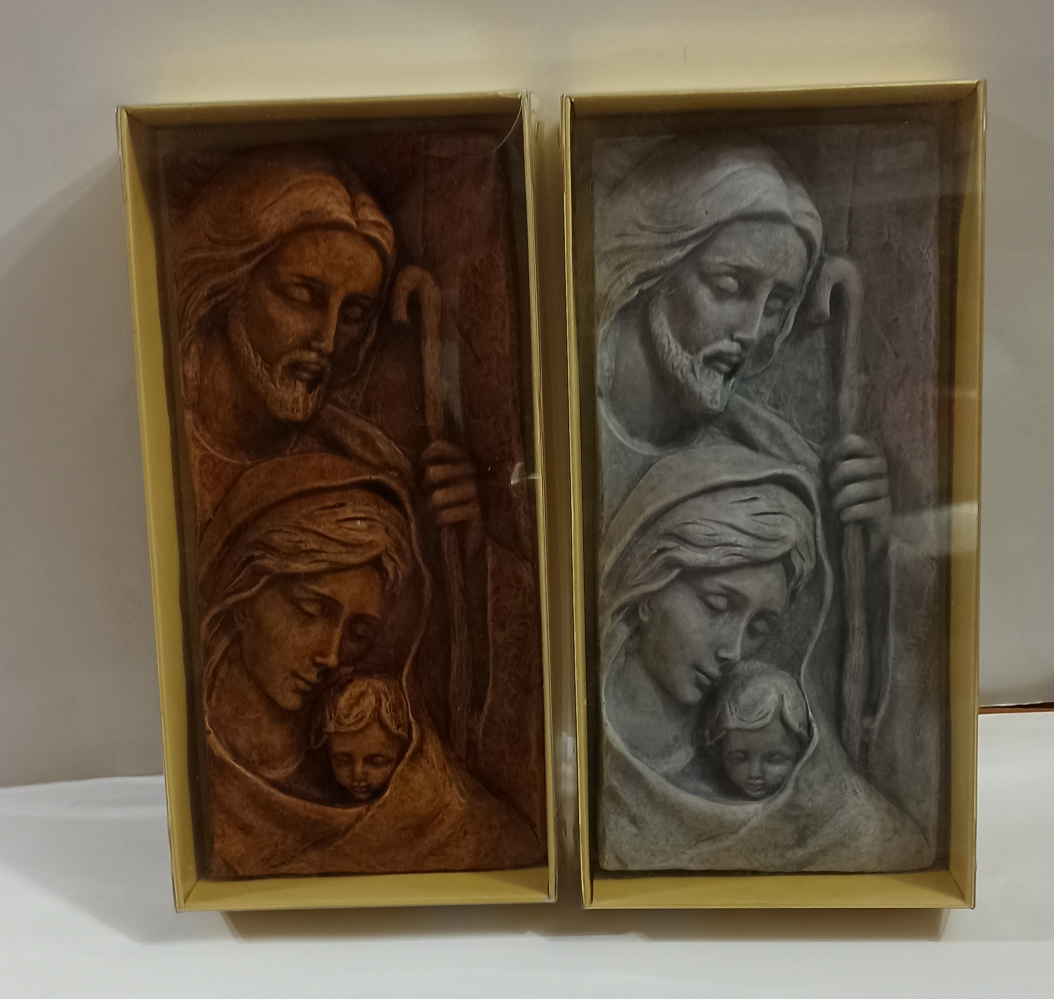 Święta Rodzina Relief